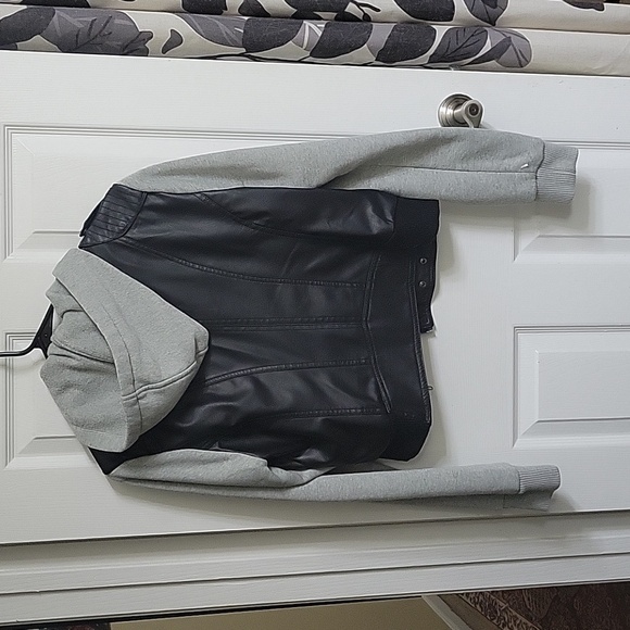 Vegan Leather / Cotton Colorblock Moto Biker Jacket - Picture 7 of 7